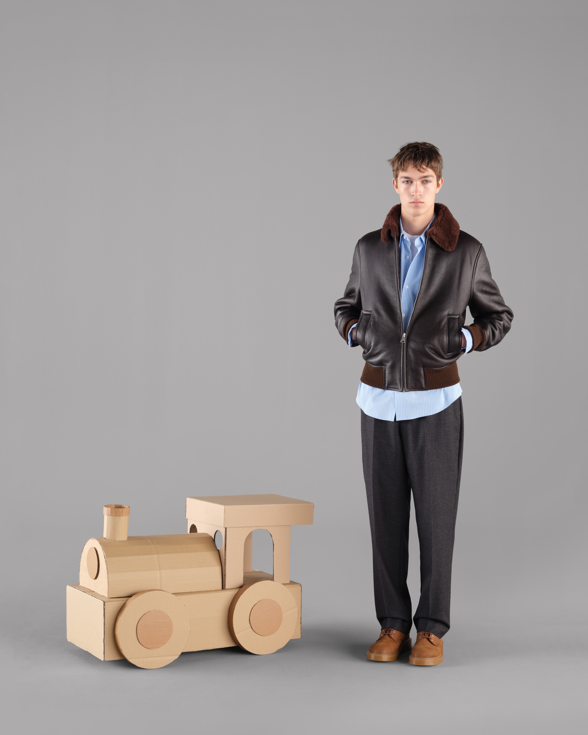 Phong cách thanh lịch Pháp trong không khí lễ hội: SANDRO Holiday 2025 ra mắt - Ảnh 8.