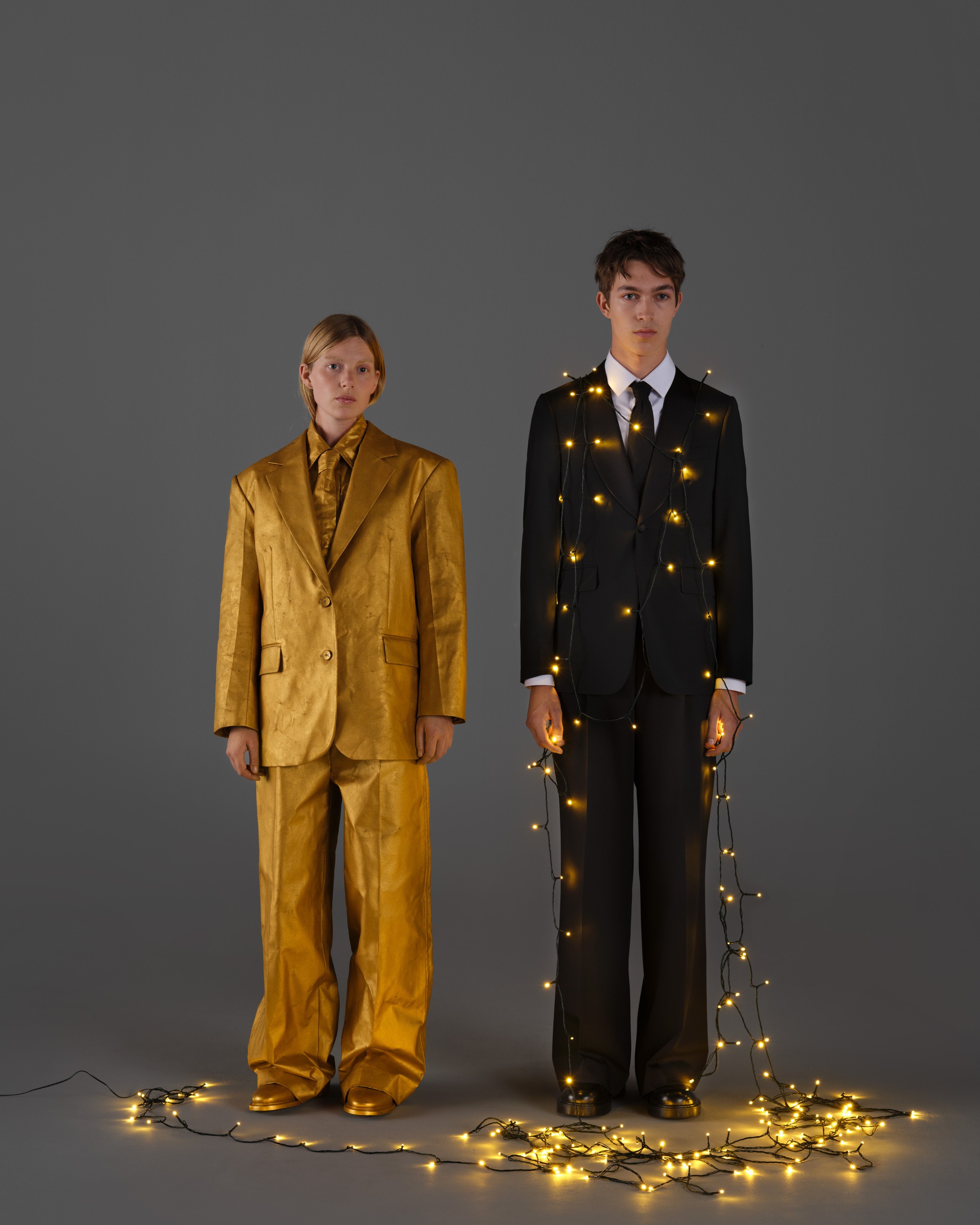 Phong cách thanh lịch Pháp trong không khí lễ hội: SANDRO Holiday 2025 ra mắt - Ảnh 11.