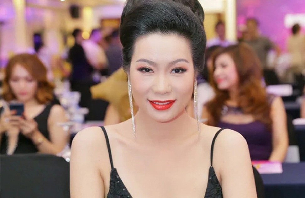 Nữ NSND là lãnh đạo tại TP.HCM: Đã có bằng thạc sĩ, muốn học tiến sĩ, không cần trợ lý hay tài xế- Ảnh 2. Nữ NSND là lãnh đạo tại TP.HCM: Đã có bằng thạc sĩ, muốn học tiến sĩ, không cần trợ lý hay tài xế- Ảnh 2.