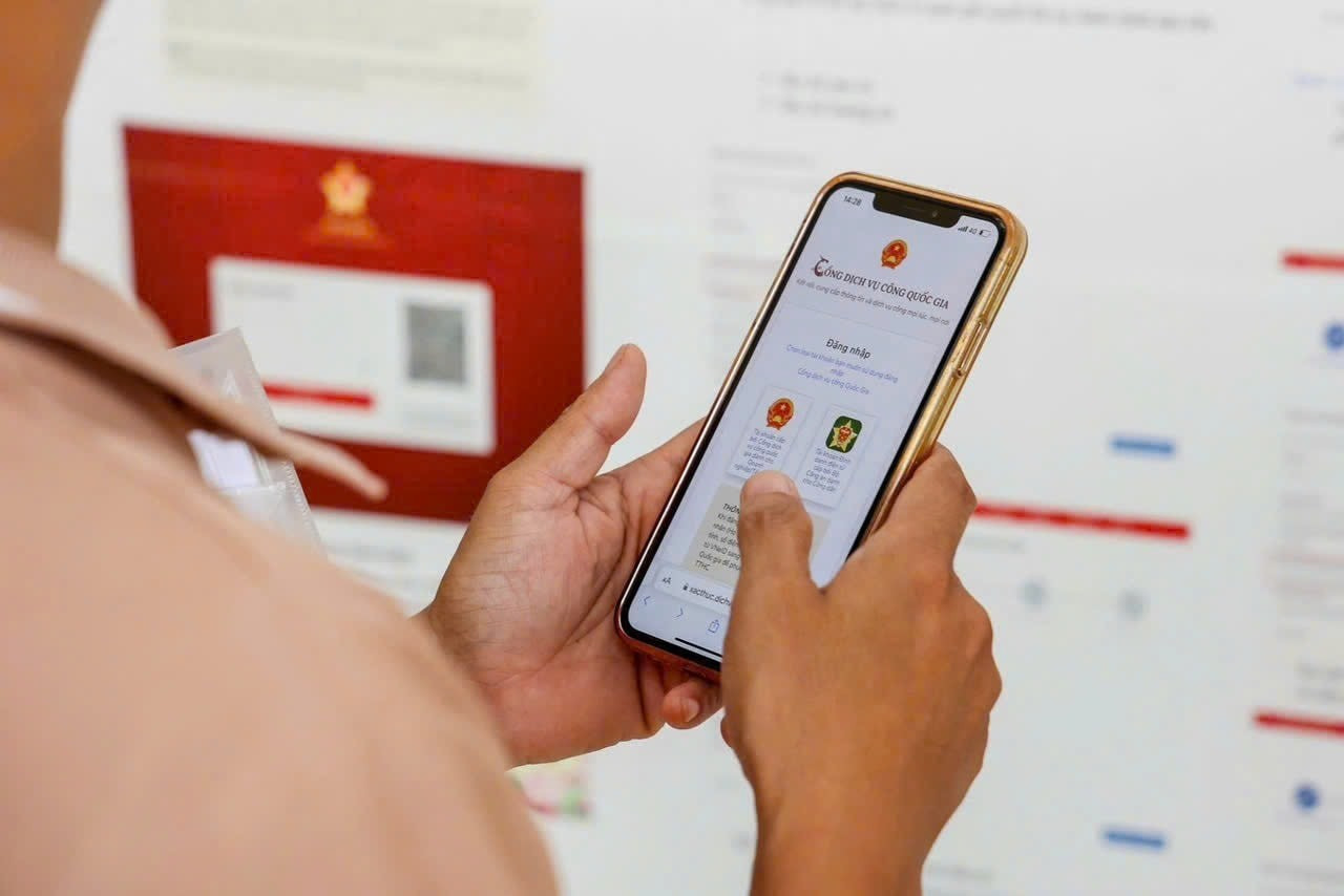 Những thay đổi mới nhất trên ứng dụng VNeID phục vụ người dùng hiện đại - Ảnh 1. Những thay đổi mới nhất trên ứng dụng VNeID phục vụ người dùng hiện đại - Ảnh 1.