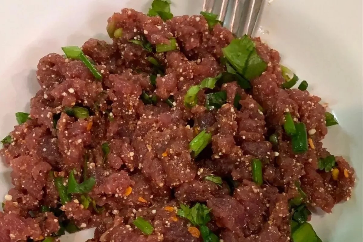 Món cá sống và những nguy cơ tiềm ẩn gây ung thư bạn cần biết - Ảnh 1.