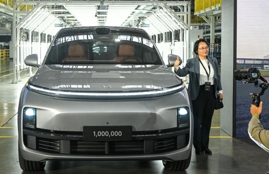 Thời hoàng kim của xe xăng trở lại khi người tiêu dùng thờ ơ với xe điện - Ảnh 4. Thời hoàng kim của xe xăng trở lại khi người tiêu dùng thờ ơ với xe điện - Ảnh 4.