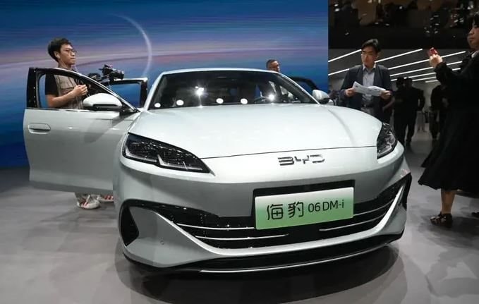 Thời hoàng kim của xe xăng trở lại khi người tiêu dùng thờ ơ với xe điện - Ảnh 2. Thời hoàng kim của xe xăng trở lại khi người tiêu dùng thờ ơ với xe điện - Ảnh 2.