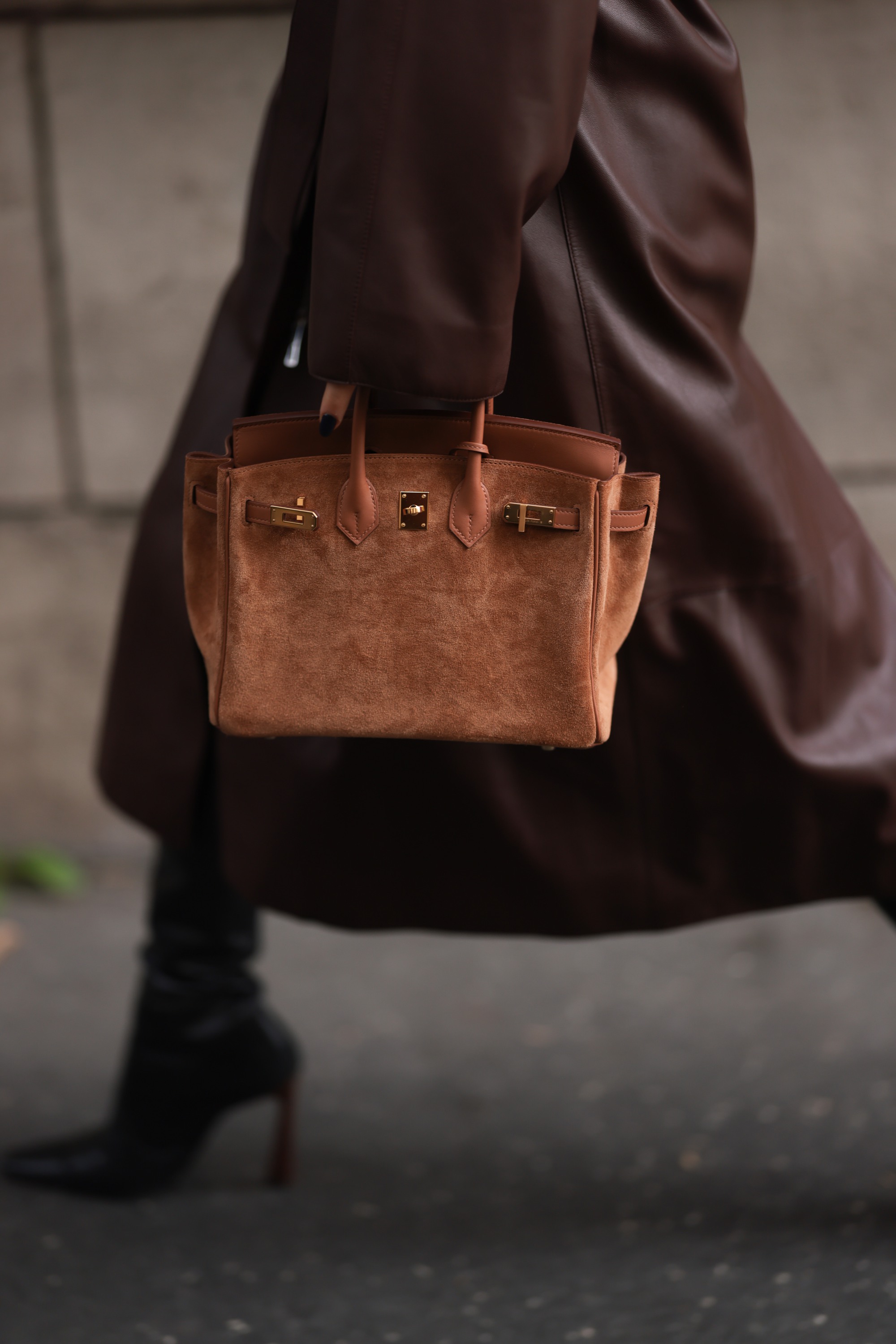 Túi Hermès mất giá, người giàu đã chùn tay?- Ảnh 3. Túi Hermès mất giá, người giàu đã chùn tay?- Ảnh 3.