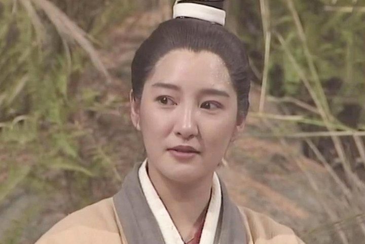 Lý Mạc Sầu sống khép kín tuổi xế chiều và hành trình làm mẹ đơn thân - Ảnh 1. Lý Mạc Sầu sống khép kín tuổi xế chiều và hành trình làm mẹ đơn thân - Ảnh 1.