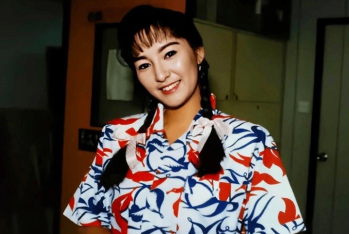 Lý Mạc Sầu sống khép kín tuổi xế chiều và hành trình làm mẹ đơn thân - Ảnh 2. Lý Mạc Sầu sống khép kín tuổi xế chiều và hành trình làm mẹ đơn thân - Ảnh 2.