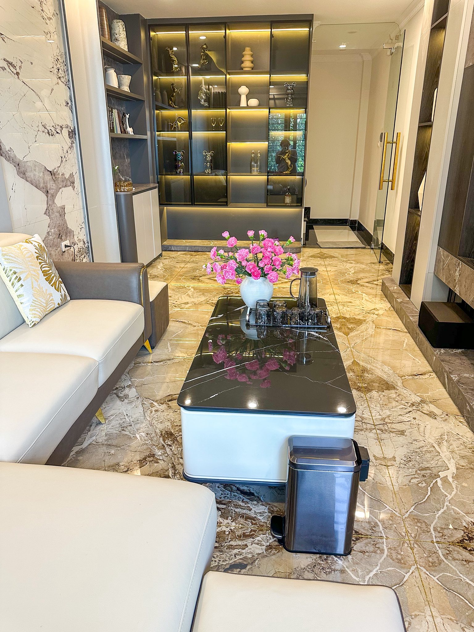 Mẹ 2 con dọn 6 tầng nhà chỉ 1 tiếng mỗi ngày: Nhờ một “chiêu” đơn giản mà tầng nào cũng sạch thơm bóng loáng- Ảnh 15.