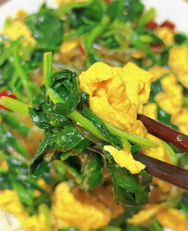 Các bác sĩ đang ăn những thực phẩm này để bảo vệ mạch máu: 2 ngày ăn 1 lần bạn sẽ giảm mỡ máu, khỏe toàn thân- Ảnh 2.