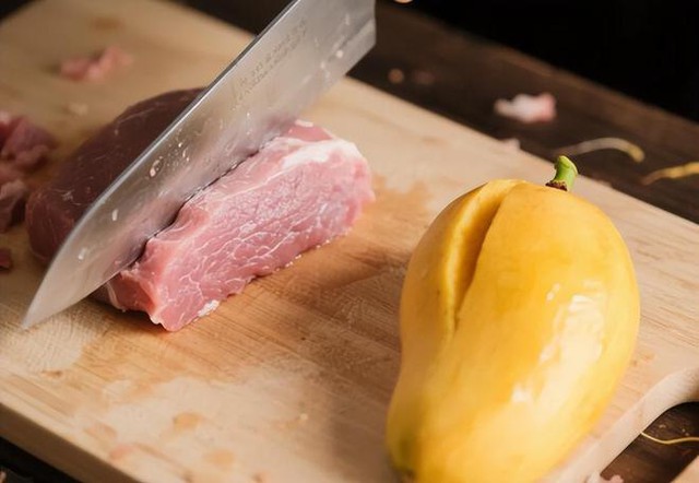 5 Thói quen sinh hoạt tưởng đúng nhưng lại sai có thể ảnh hưởng tới sức khỏe - Ảnh 5. 5 Thói quen sinh hoạt tưởng đúng nhưng lại sai có thể ảnh hưởng tới sức khỏe - Ảnh 5.