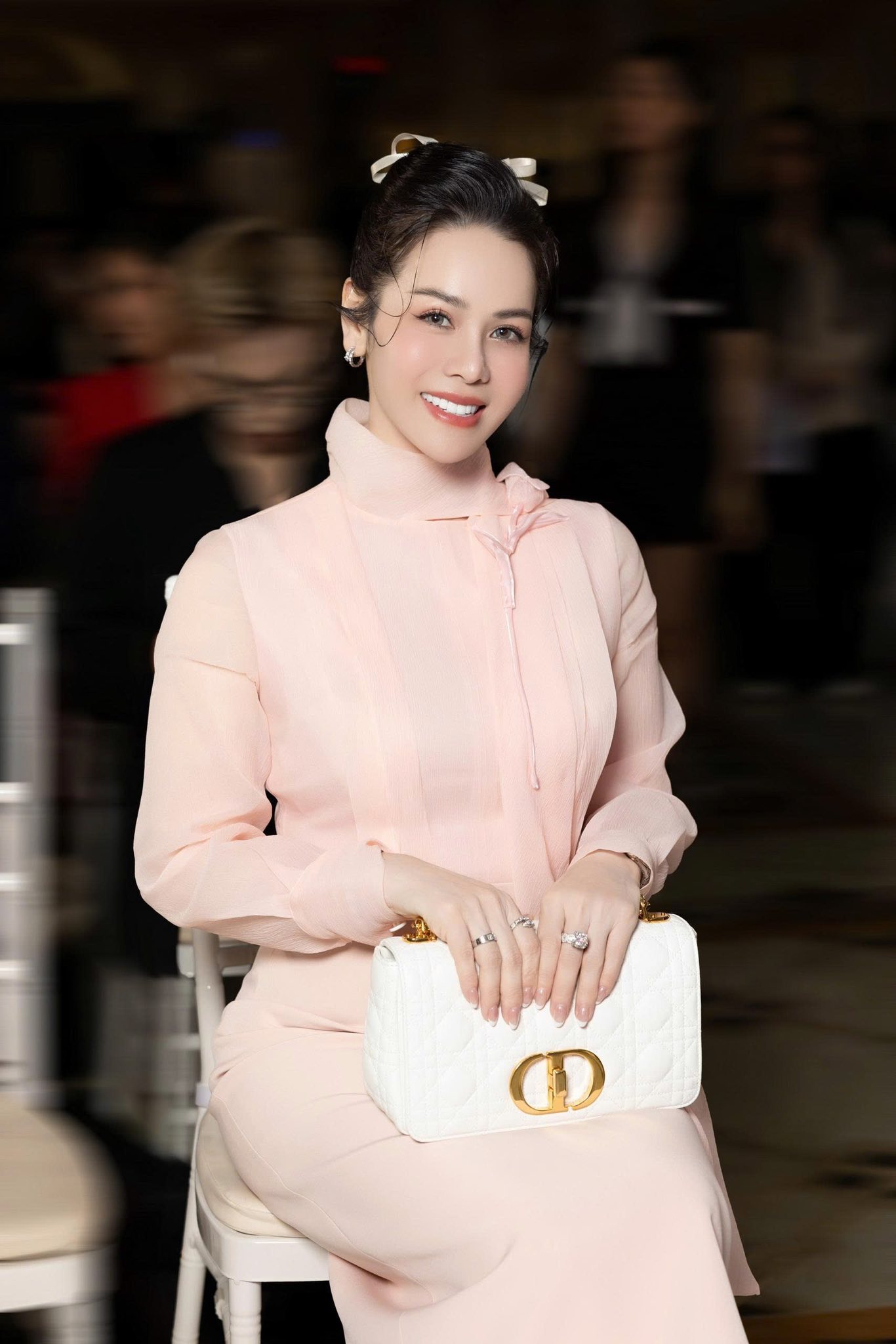 Nhật Kim Anh lên tiếng về tin đồn bị bắt và thông điệp chọn lọc thông tin - Ảnh 2. Nhật Kim Anh lên tiếng về tin đồn bị bắt và thông điệp chọn lọc thông tin - Ảnh 2.