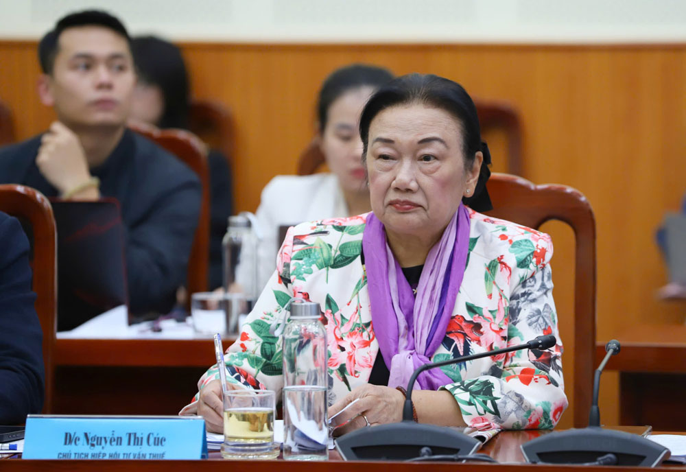 Yêu cầu xuất trình căn cước công dân trong kê khai Thuế khi mua bán hàng hóa - Ảnh 1.