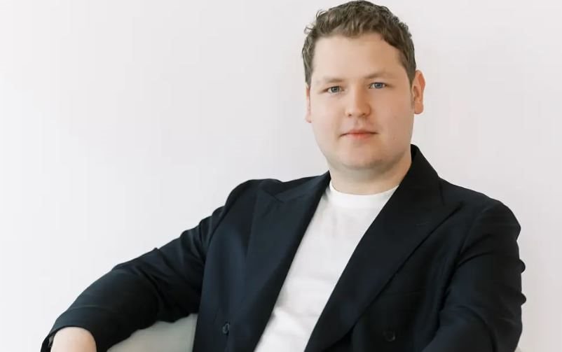 Chàng trai 22 tuổi với 25 triệu USD và lối sống cày cuốc cực độ - Ảnh 1.