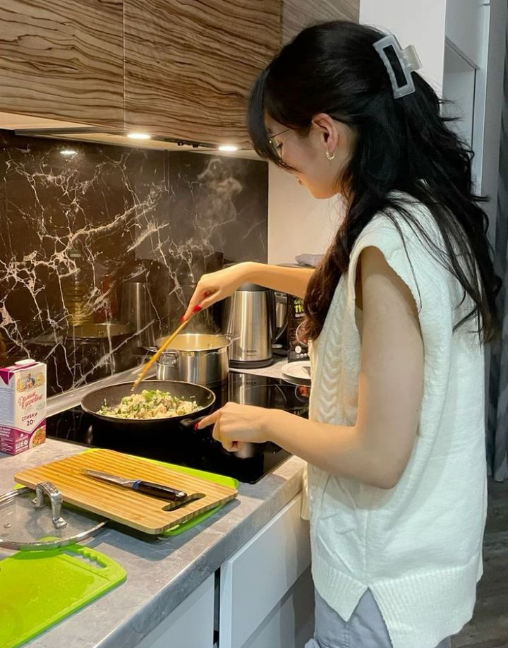 Bữa cơm 100k gây tranh cãi giữa giá thực phẩm tăng và khẩu vị mỗi gia đình - Ảnh 2. Bữa cơm 100k gây tranh cãi giữa giá thực phẩm tăng và khẩu vị mỗi gia đình - Ảnh 2.