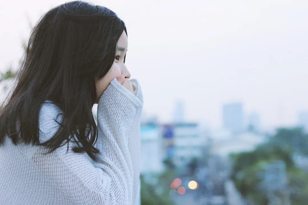 Những dấu hiệu nhiều người ở Hà Nội đang gặp phải không ngờ do không khí quá bẩn - Ảnh 3. Những dấu hiệu nhiều người ở Hà Nội đang gặp phải không ngờ do không khí quá bẩn - Ảnh 3.