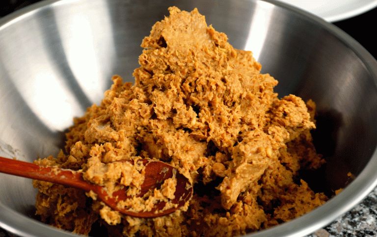 Câu chuyện đau lòng về gia đình bị u tuyến giáp do chế độ ăn uống sai lầm - Ảnh 3.