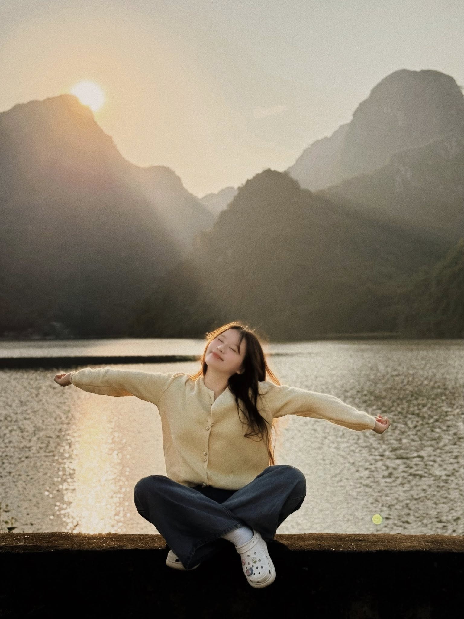 Khám phá hồ Tuy Lai: Thiên đường yên bình gần Hà Nội - Ảnh 4. Khám phá hồ Tuy Lai: Thiên đường yên bình gần Hà Nội - Ảnh 4.