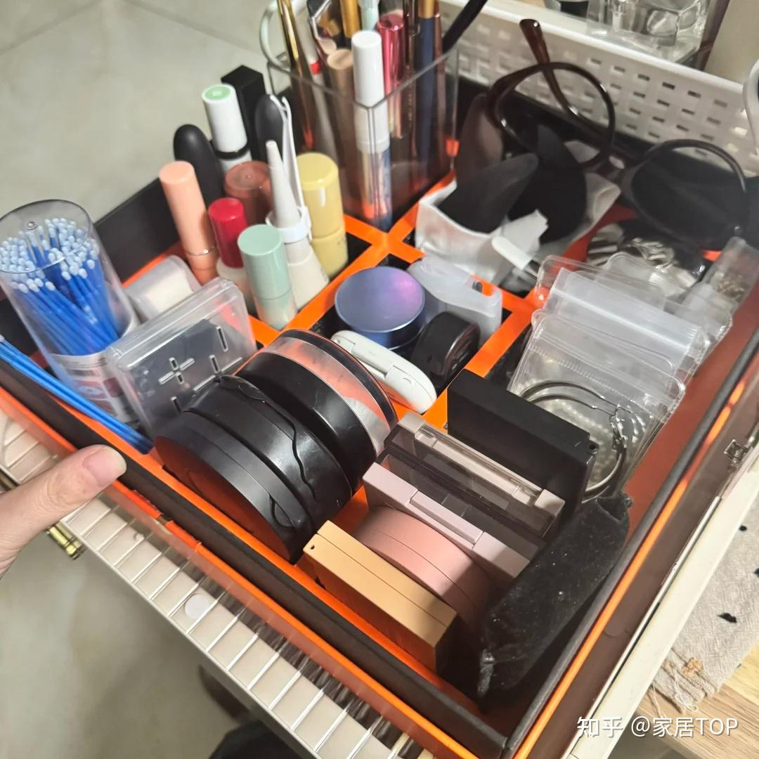 Người phụ nữ 59 tuổi này khiến tôi sững sờ: Không tốn một đồng mà nhà lúc nào cũng gọn, chuẩn Người phụ nữ 59 tuổi này khiến tôi sững sờ: Không tốn một đồng mà nhà lúc nào cũng gọn, chuẩn