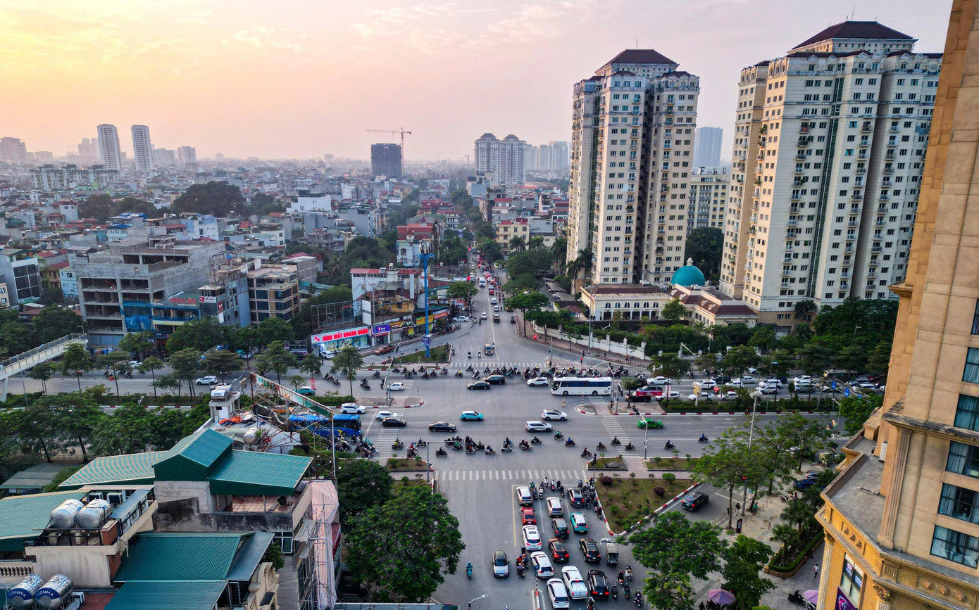 Tuyến đường Nguyễn Hoàng Tôn mở rộng: Giải pháp giao thông cho khu vực phía Bắc Hà Nội - Ảnh 1. Tuyến đường Nguyễn Hoàng Tôn mở rộng: Giải pháp giao thông cho khu vực phía Bắc Hà Nội - Ảnh 1.