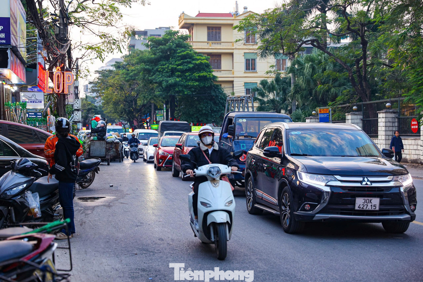 Tuyến đường Nguyễn Hoàng Tôn mở rộng: Giải pháp giao thông cho khu vực phía Bắc Hà Nội - Ảnh 11. Tuyến đường Nguyễn Hoàng Tôn mở rộng: Giải pháp giao thông cho khu vực phía Bắc Hà Nội - Ảnh 11.
