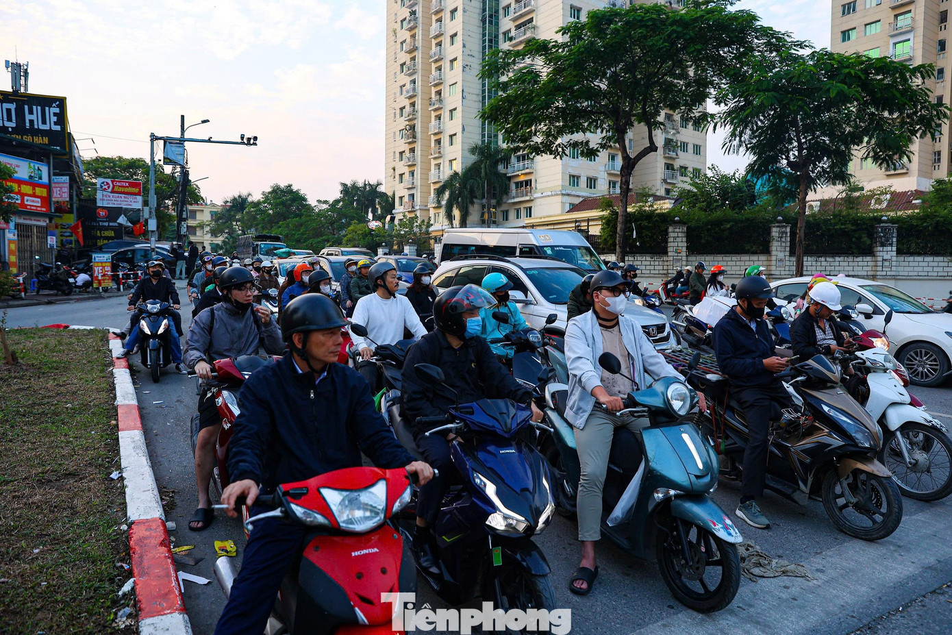 Tuyến đường Nguyễn Hoàng Tôn mở rộng: Giải pháp giao thông cho khu vực phía Bắc Hà Nội - Ảnh 7. Tuyến đường Nguyễn Hoàng Tôn mở rộng: Giải pháp giao thông cho khu vực phía Bắc Hà Nội - Ảnh 7.