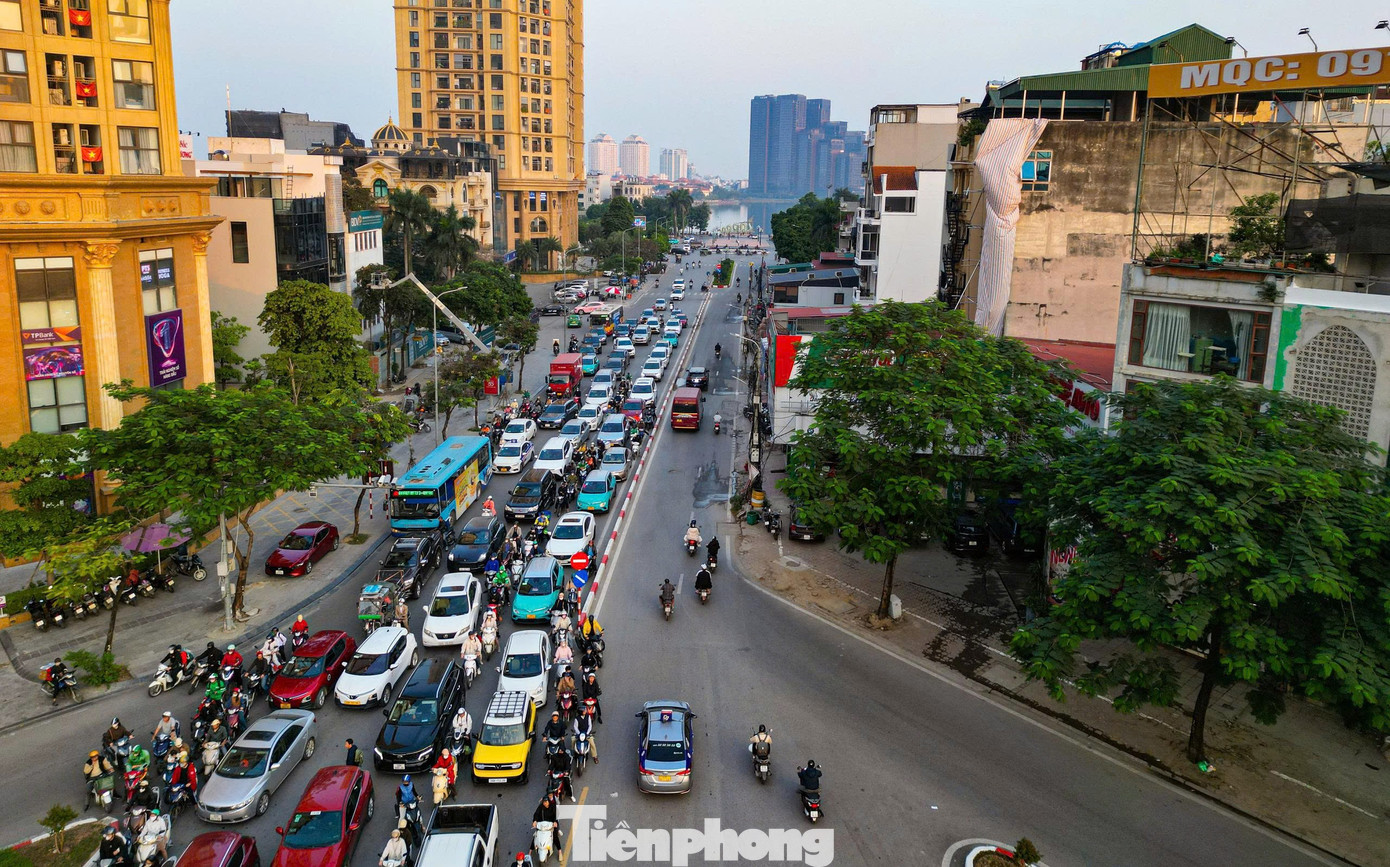 Tuyến đường Nguyễn Hoàng Tôn mở rộng: Giải pháp giao thông cho khu vực phía Bắc Hà Nội - Ảnh 5. Tuyến đường Nguyễn Hoàng Tôn mở rộng: Giải pháp giao thông cho khu vực phía Bắc Hà Nội - Ảnh 5.