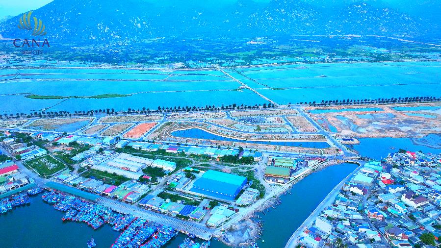 Cà Ná – Trung tâm công nghiệp và logistics mới của miền Trung đang thức giấc - Ảnh 1. Cà Ná – Trung tâm công nghiệp và logistics mới của miền Trung đang thức giấc - Ảnh 1.