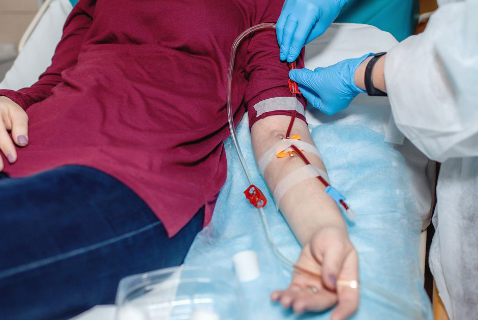 Người phụ nữ 55 tuổi suy thận giai đoạn 3 vì bồi bổ quá mức cần lưu ý - Ảnh 3.