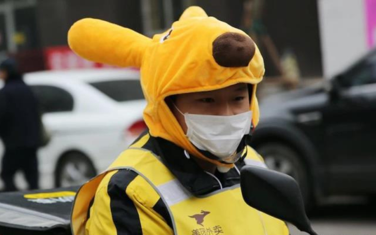 Nghề shipper: Cuộc sống đầy thử thách và những giấc mơ dang dở của thanh niên trẻ - Ảnh 1.