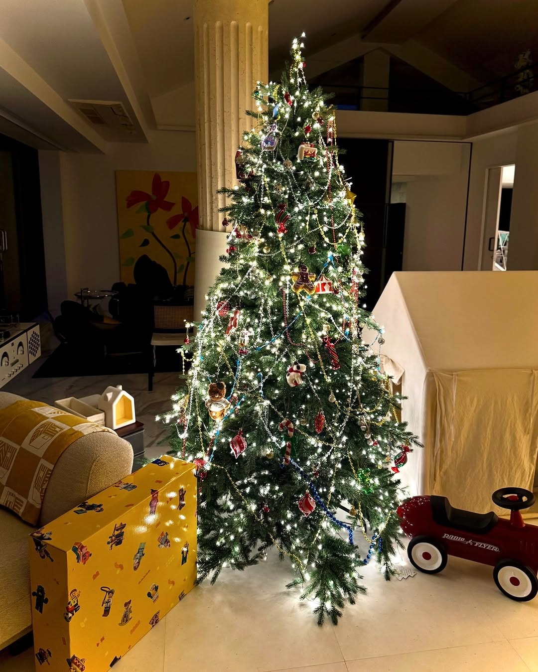 Son Yeon Jae sống như công chúa trong cơ ngơi 130 tỷ bên chồng đại gia - Ảnh 8. Son Yeon Jae sống như công chúa trong cơ ngơi 130 tỷ bên chồng đại gia - Ảnh 8.