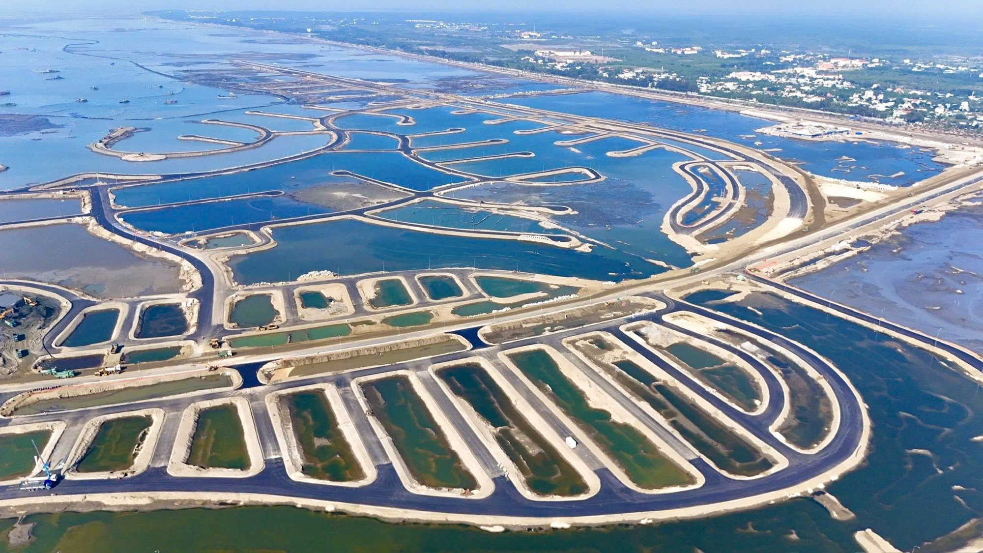 Cảnh đối lập của 2 dự án có tiền sử dụng đất lớn nhất TP.HCM: Vinhomes đóng 27.000 tỷ và triển khai thần tốc, Lotte chưa thi công - Ảnh 4.