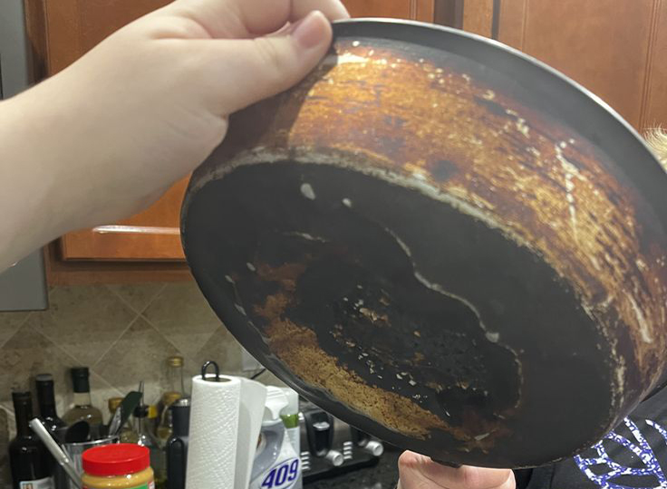 3 Lọai nồi chảo chống dính Nguy hiểm cần lọai bỏ ngay để bảo vệ sức khỏe - Ảnh 3.