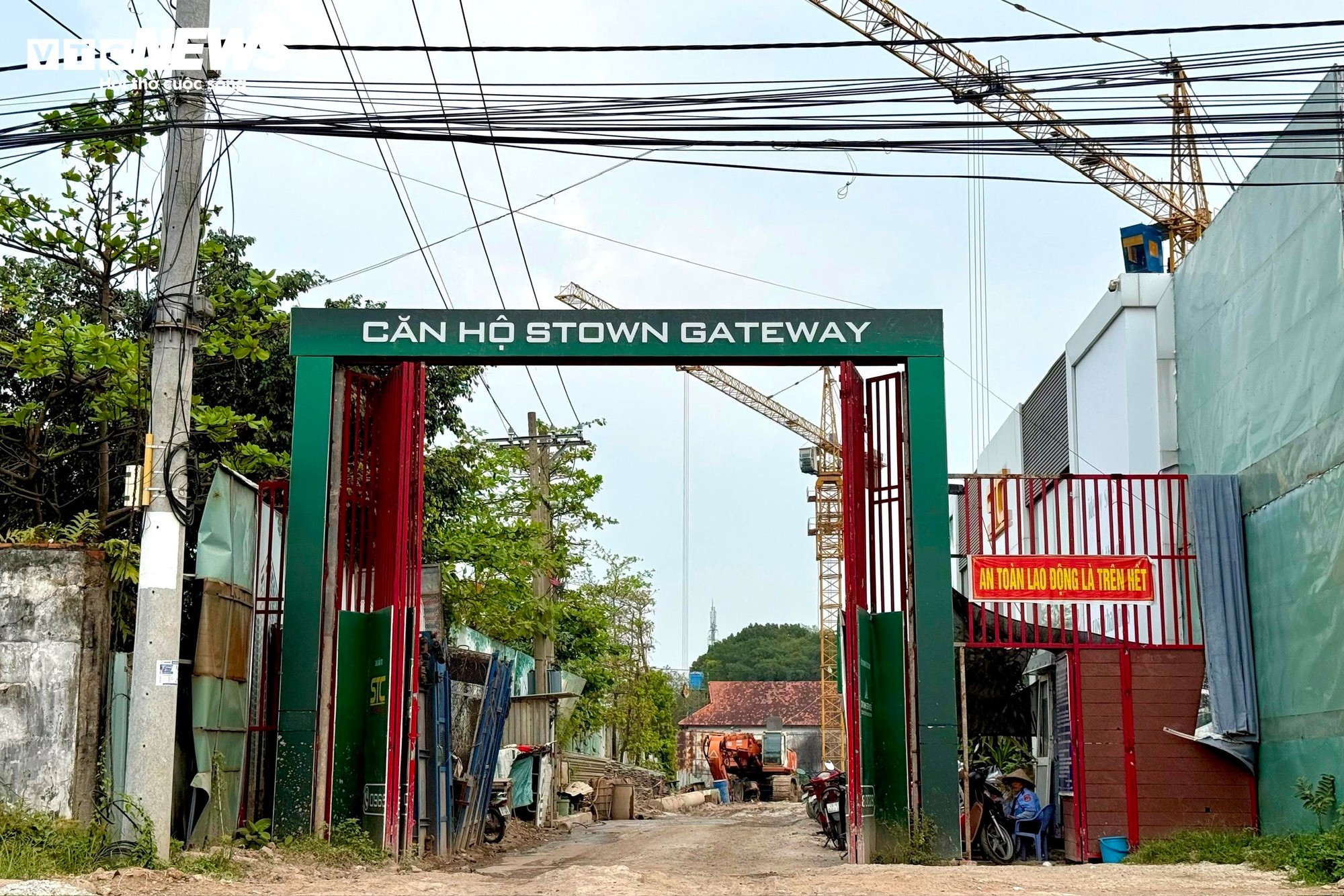 Giá căn hộ TP . HCM tăng nhanh khiến người trẻ xa giấc mơ an cư - Ảnh 1.