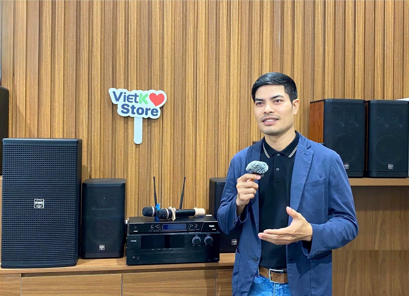 VietK ra mắt dòng loa karaoke gia đình cao cấp BBS iCON - Ảnh 7. VietK ra mắt dòng loa karaoke gia đình cao cấp BBS iCON - Ảnh 7.