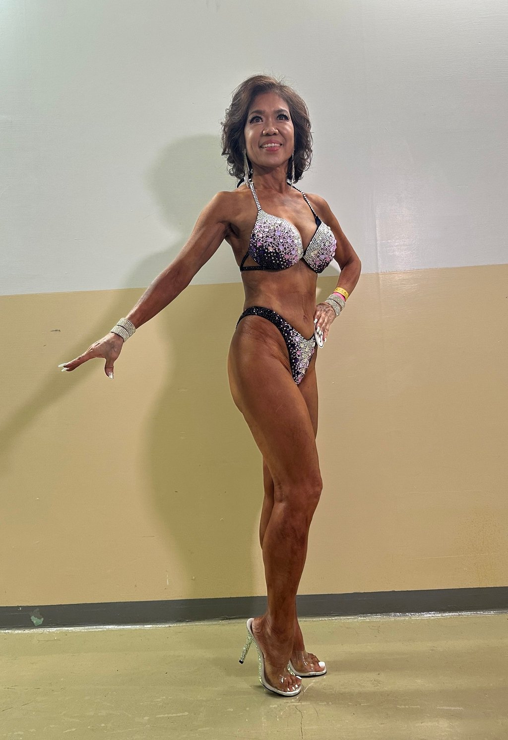 Bí quyết chống lão hóa của cụ bà 72 tuổi: Trẻ trung và vô địch thể hình - Ảnh 1. Bí quyết chống lão hóa của cụ bà 72 tuổi: Trẻ trung và vô địch thể hình - Ảnh 1.