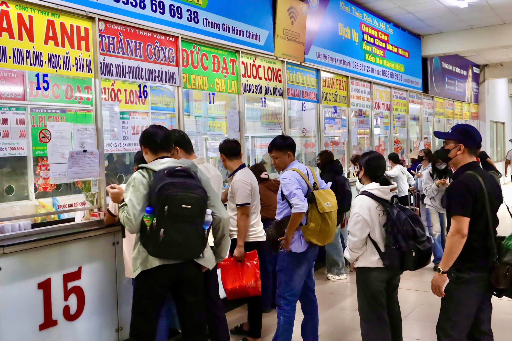 TPHCM vào mùa xe Tết 2026: Chuẩn bị cho nhu cầu đi lại tăng cao - Ảnh 1. TPHCM vào mùa xe Tết 2026: Chuẩn bị cho nhu cầu đi lại tăng cao - Ảnh 1.