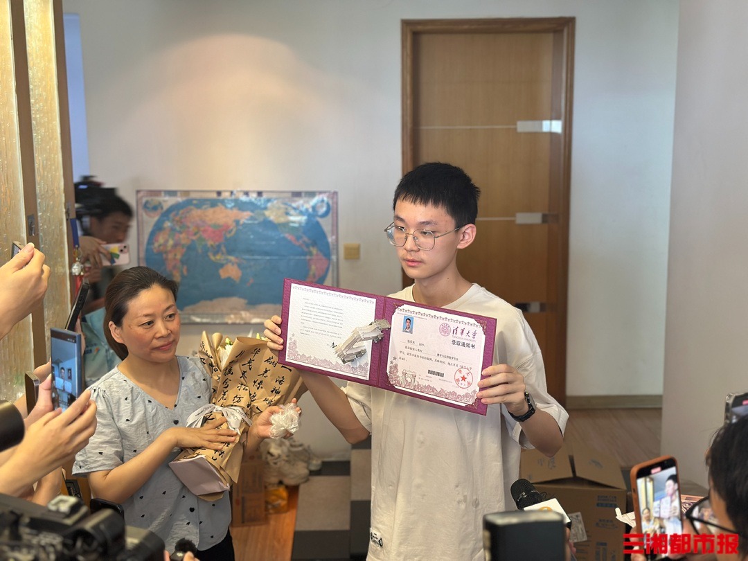 Công việc làm mẹ hợp đồng: Mức lương 112 triệu / tháng và những điều bất ngờ - Ảnh 4. Công việc làm mẹ hợp đồng: Mức lương 112 triệu / tháng và những điều bất ngờ - Ảnh 4.