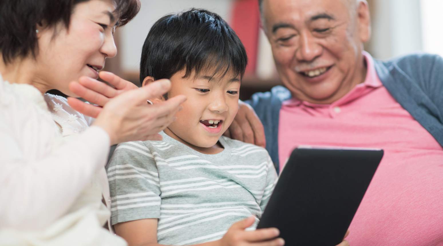 Cha mẹ thông minh giữ sự hòa thuận trong gia đình bằng cách nào? - Ảnh 1. Cha mẹ thông minh giữ sự hòa thuận trong gia đình bằng cách nào? - Ảnh 1.