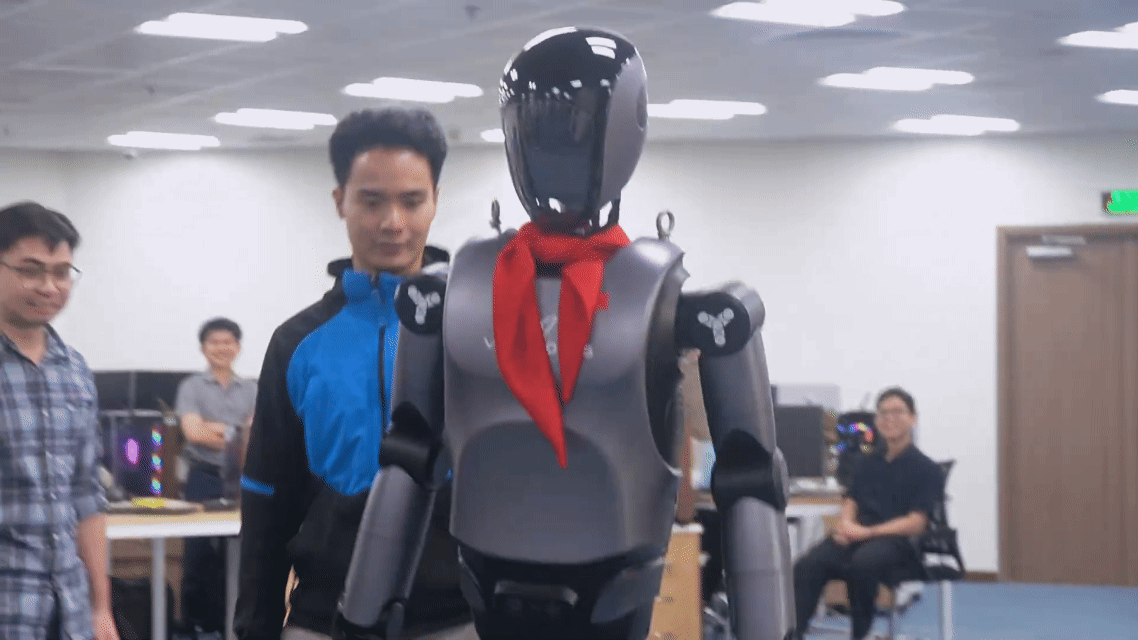 Một công ty người máy của tỷ phú Phạm Nhật Vượng vừa đạt bước tiến lớn: Robot đã có thể di chuyển ở tốc độ tương đương con người - Ảnh 1.