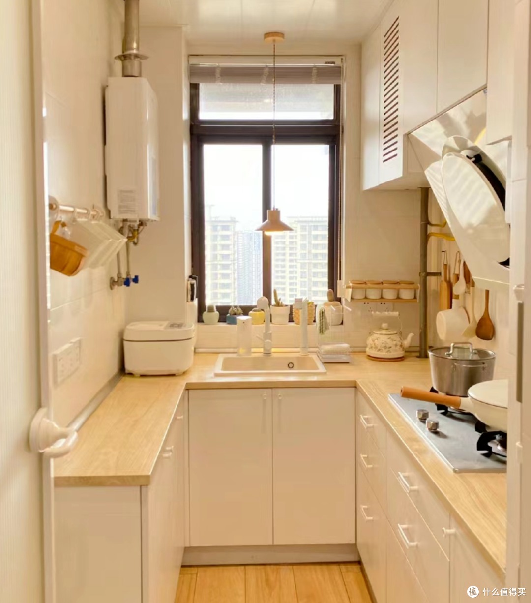 Ông bà dặn: 3 Vị trí trong nhà càng đầy càng vượng , càng trống càng thất thu - Ảnh 6. Ông bà dặn: 3 Vị trí trong nhà càng đầy càng vượng , càng trống càng thất thu - Ảnh 6.