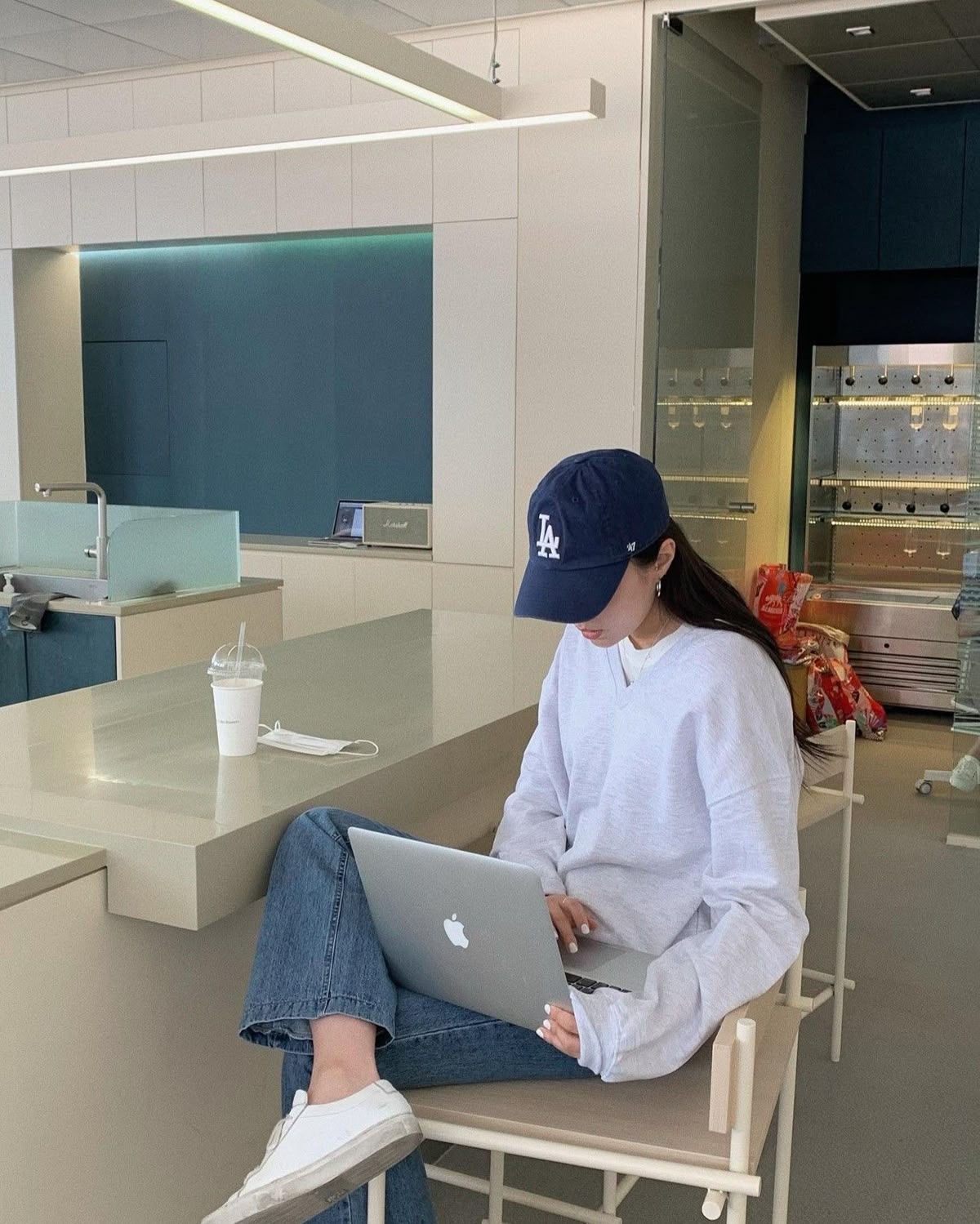 Chán đi làm văn phòng , cô vợ Hà Nội tính nghỉ việc để khởi nghiệp kinh doanh - Ảnh 1. Chán đi làm văn phòng , cô vợ Hà Nội tính nghỉ việc để khởi nghiệp kinh doanh - Ảnh 1.