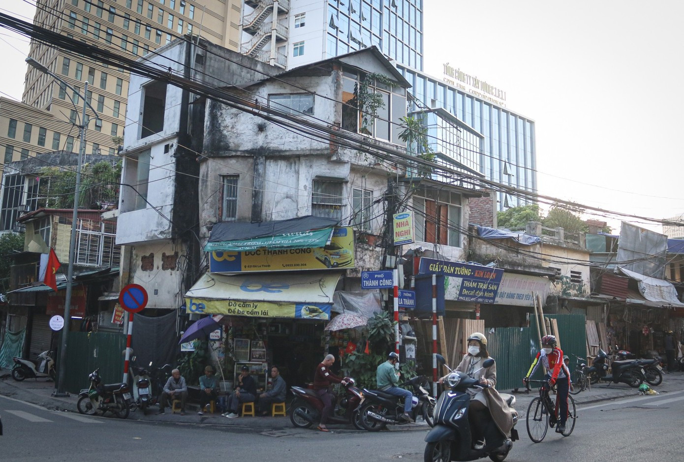 Người dân GPMB đường Vành đai 1 được ưu tiên mua nhà ở xã hội - Ảnh 2. Người dân GPMB đường Vành đai 1 được ưu tiên mua nhà ở xã hội - Ảnh 2.