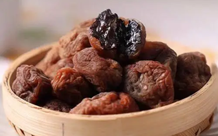 Chế độ ăn cho người tiểu đường: Nguy hiểm từ thực phẩm không ngờ tới - Ảnh 1.