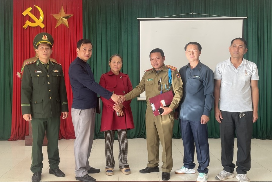 Nguyễn Thị Bé bị bắt Sau 20 năm lẩn trốn vì giết người và buôn bán ma túy - Ảnh 2. Nguyễn Thị Bé bị bắt Sau 20 năm lẩn trốn vì giết người và buôn bán ma túy - Ảnh 2.