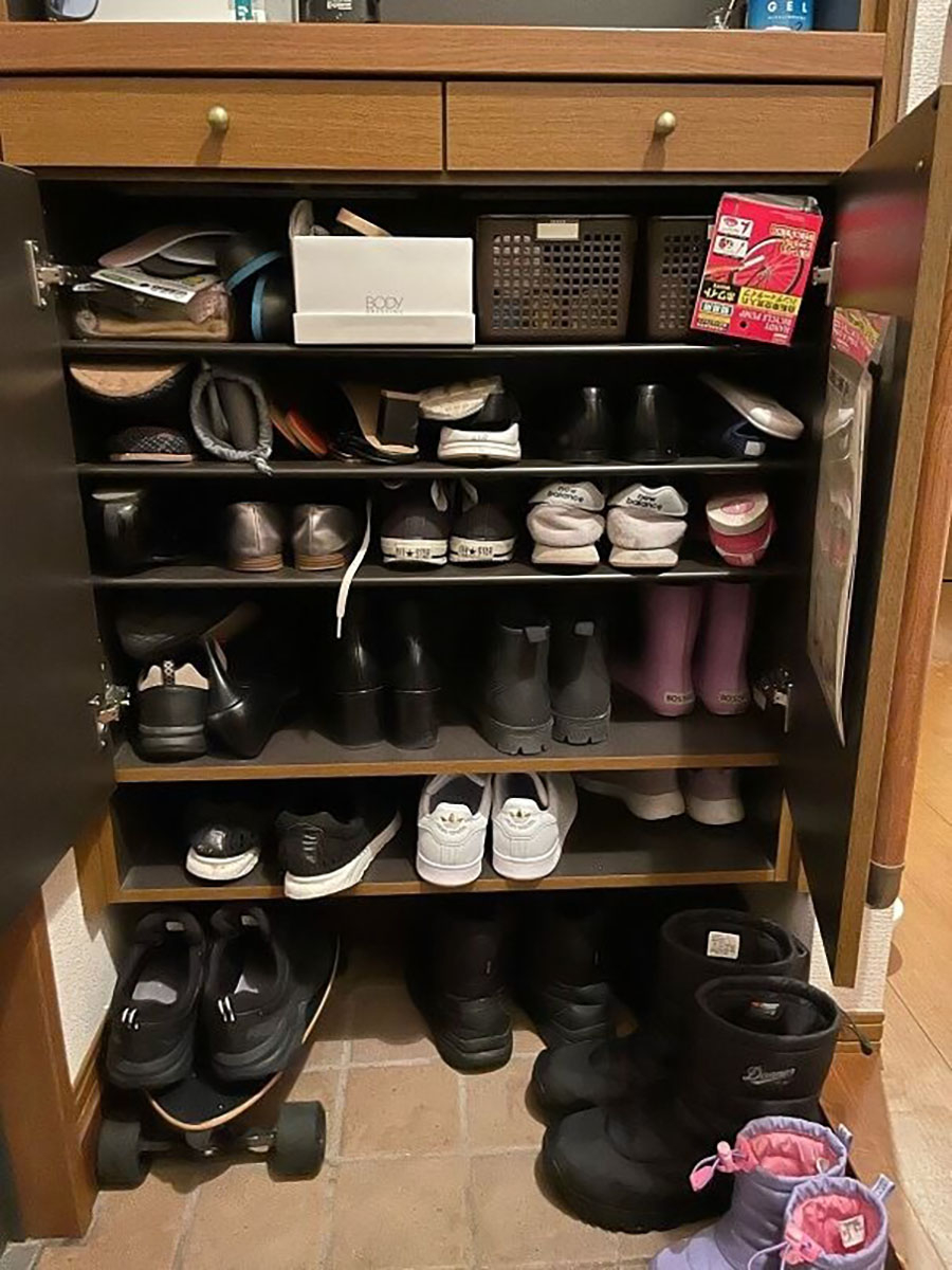 5 Món nội thất căn hộ nhỏ vô dụng nhất khiến không gian sống chật chội - Ảnh 1. 5 Món nội thất căn hộ nhỏ vô dụng nhất khiến không gian sống chật chội - Ảnh 1.