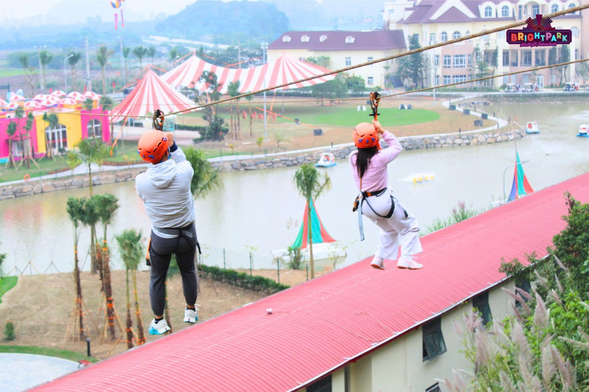 Đón Tết dương lịch tại công viên vui chơi mới gần Hà Nội với giá vé hấp dẫn - Ảnh 4.