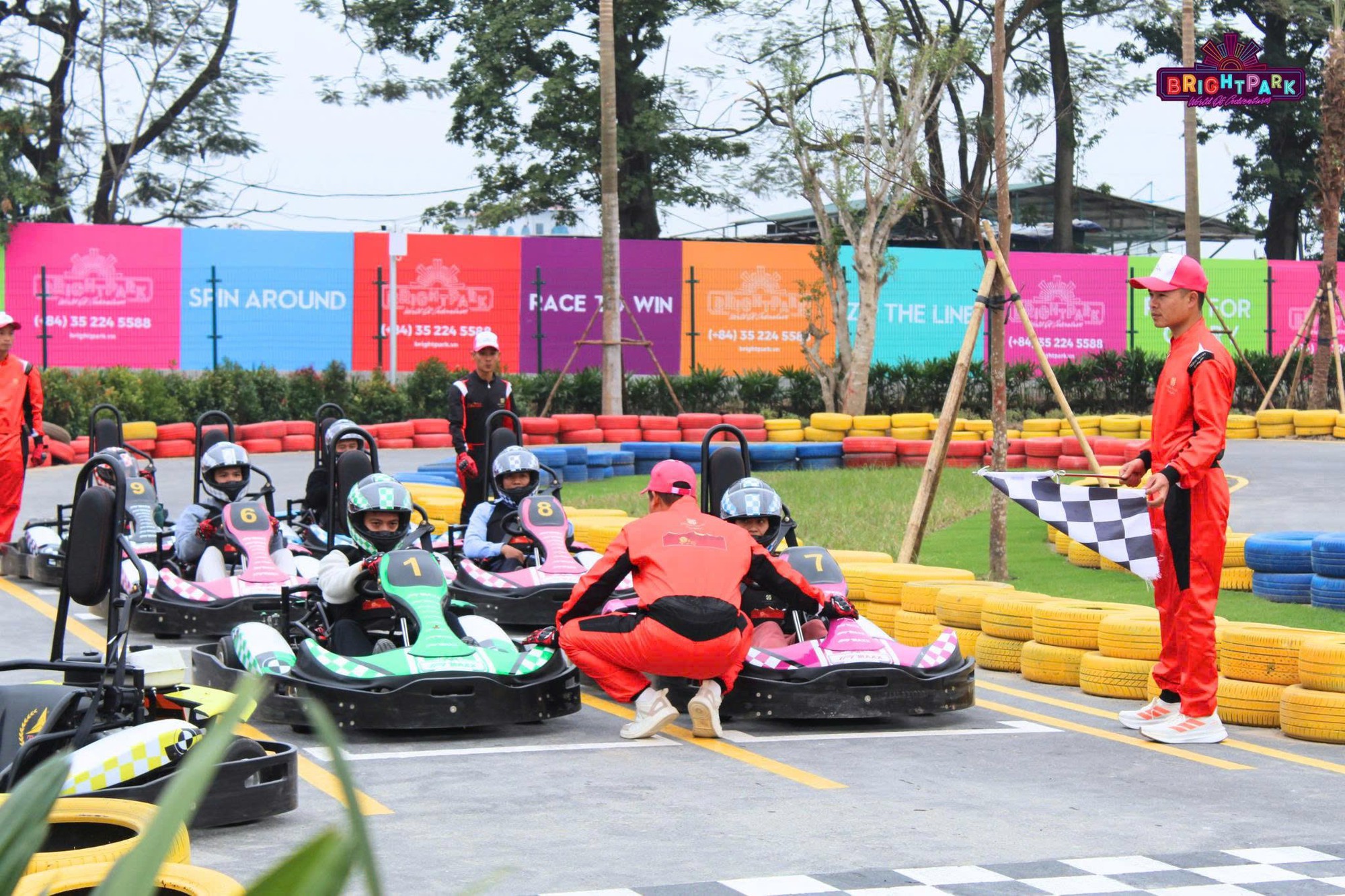 Đón Tết dương lịch tại công viên vui chơi mới gần Hà Nội với giá vé hấp dẫn - Ảnh 3.