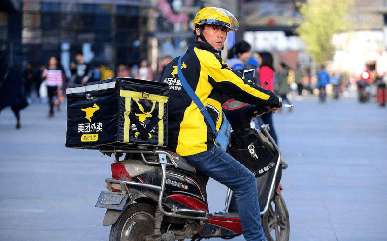 Cuộc sống của shipper: 6 Năm trả nợ 420 triệu và bài học cuộc đời đáng nhớ - Ảnh 1.