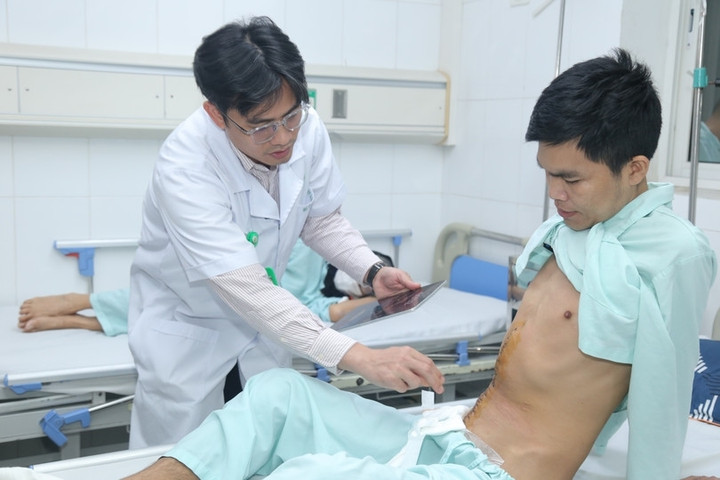 Bỏ viện uống thuốc nam , điều trị ung thư khối u bụng suýt vỡ cứu sống bệnh nhân 33 tuổi - Ảnh 1. Bỏ viện uống thuốc nam , điều trị ung thư khối u bụng suýt vỡ cứu sống bệnh nhân 33 tuổi - Ảnh 1.