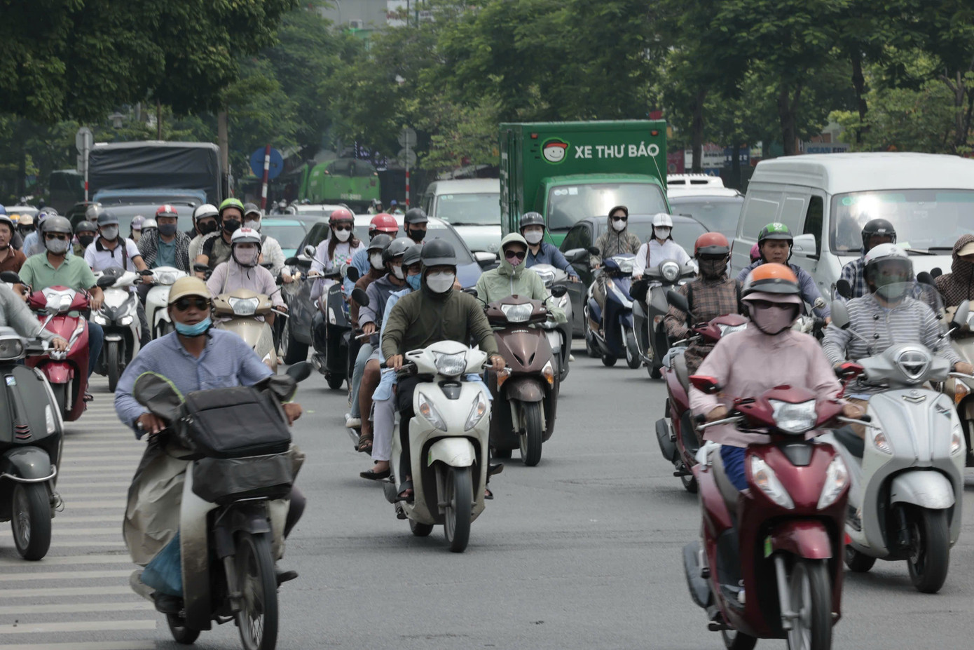 Hỗ trợ xe điện Hà Nội: Giải pháp cho tương lai giao thông bền vững - Ảnh 1. Hỗ trợ xe điện Hà Nội: Giải pháp cho tương lai giao thông bền vững - Ảnh 1.