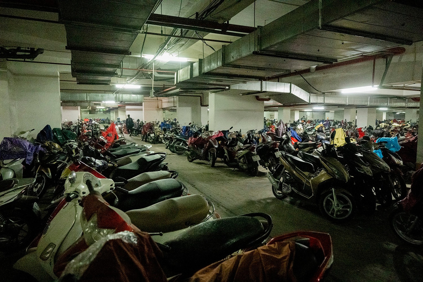 Cấm gửi xe điện tại chung cư HH Linh Đàm: Luật sư lên tiếng về an toàn cháy nổ - Ảnh 2. Cấm gửi xe điện tại chung cư HH Linh Đàm: Luật sư lên tiếng về an toàn cháy nổ - Ảnh 2.